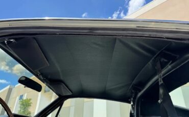 Ford-Shelby-mustang-1968-White-Black-2