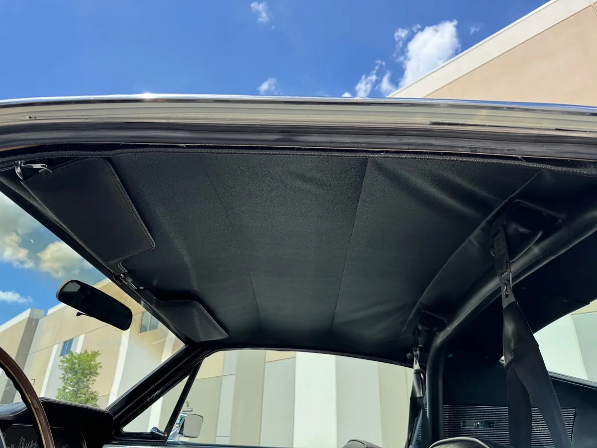 Ford-Shelby-mustang-1968-White-Black-2