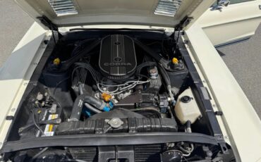 Ford-Shelby-mustang-1968-White-Black