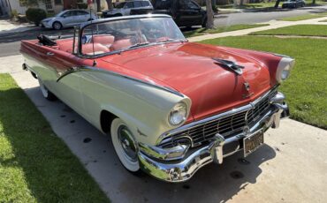 Ford-Sunliner-1956-Redwhite-Redwhite-12