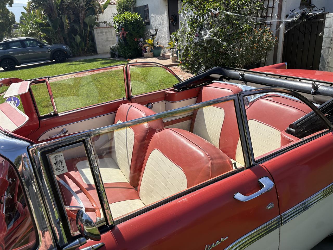 Ford-Sunliner-1956-Redwhite-Redwhite-34
