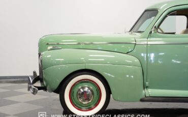 Ford-Super-Deluxe-1941-Coupe-23