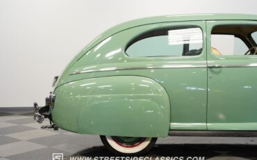 Ford-Super-Deluxe-1941-Coupe-29