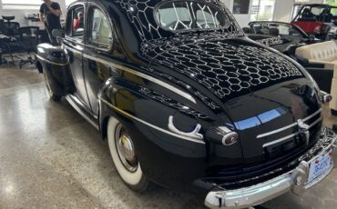Ford-Super-Deluxe-1946-Coupe-3