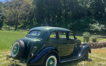 Ford-Super-deluxe-1935-Green-Brown-4
