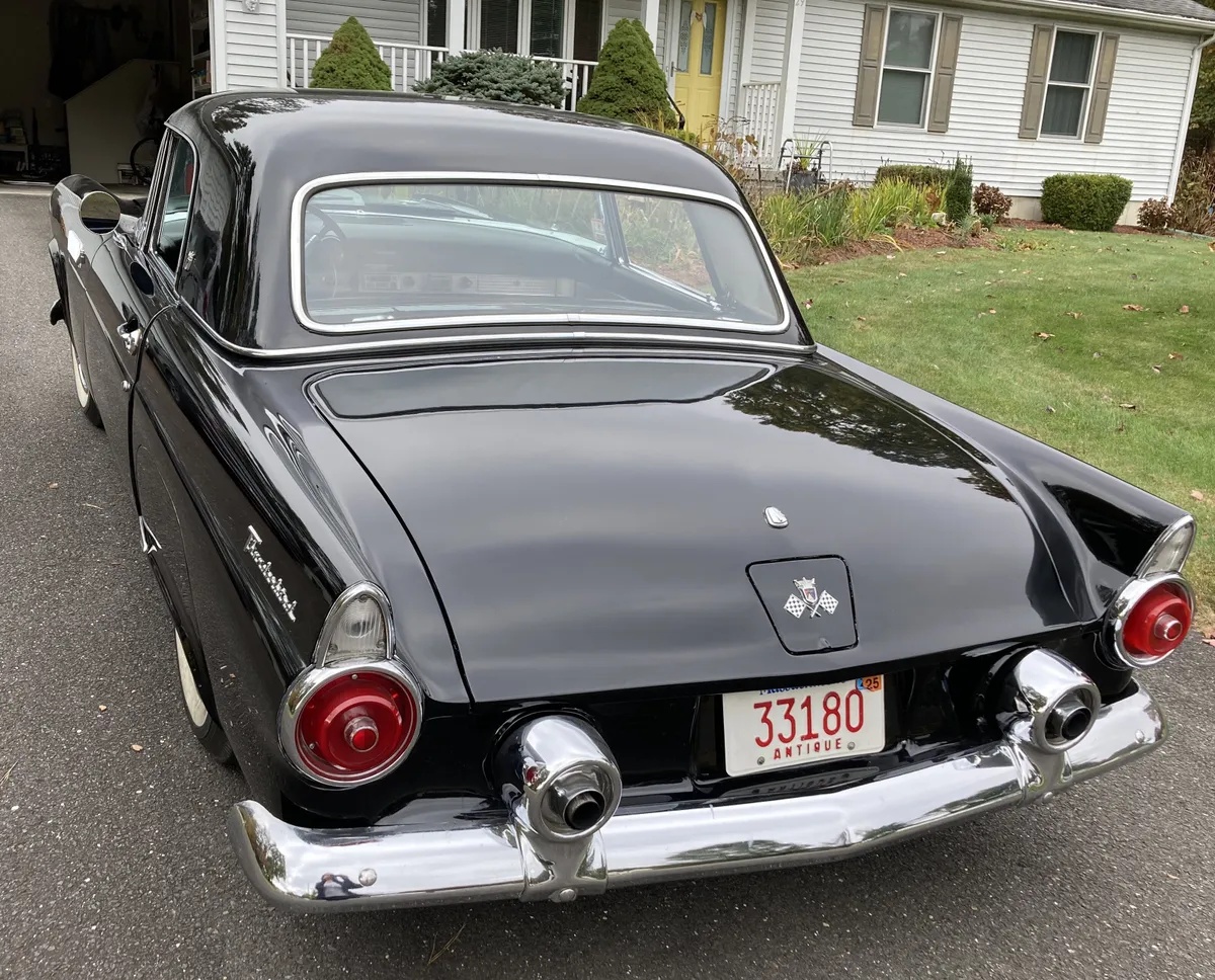 Ford-Thunderbird-1955-3
