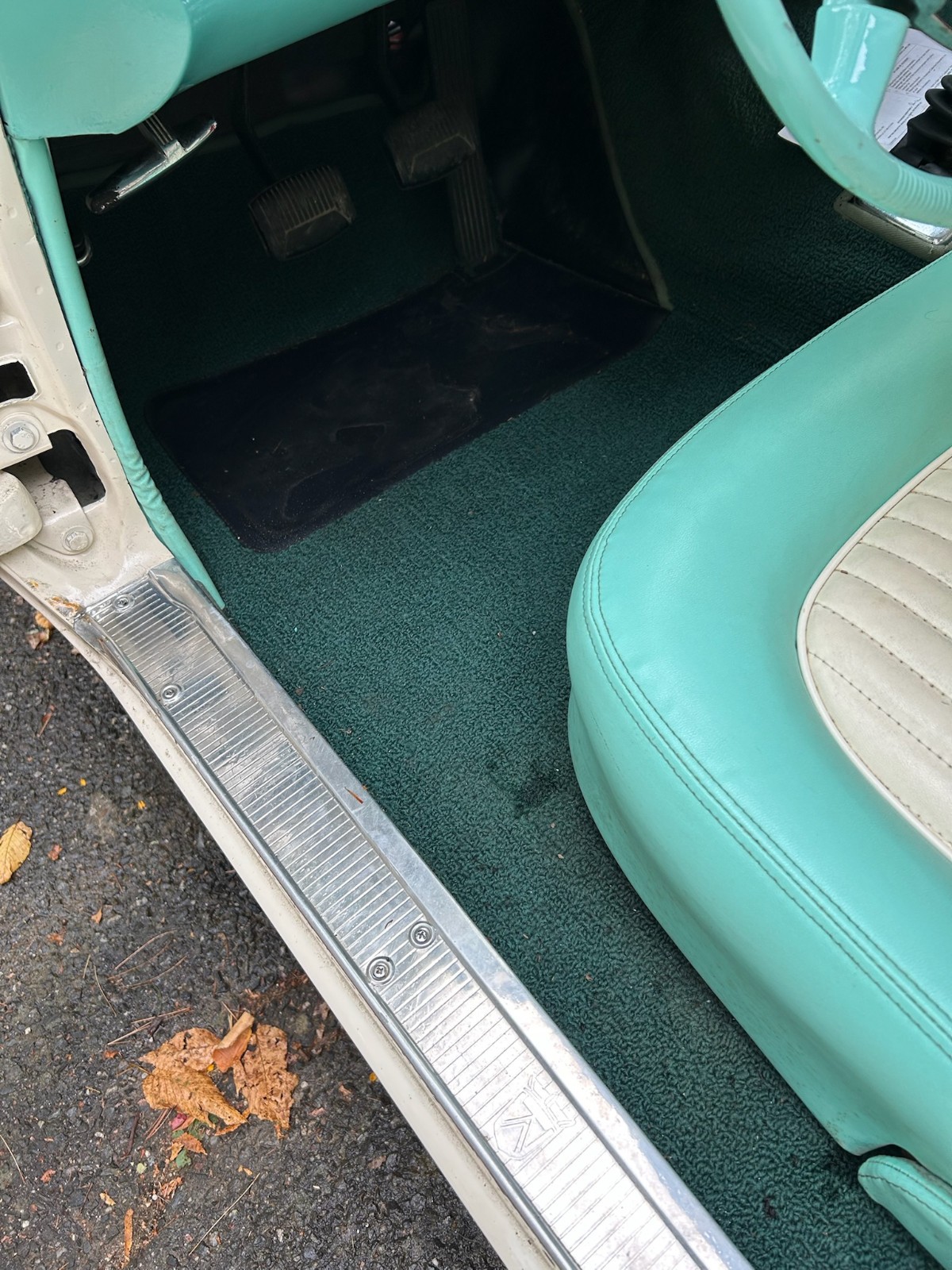 Ford-Thunderbird-1955-Convertible-15