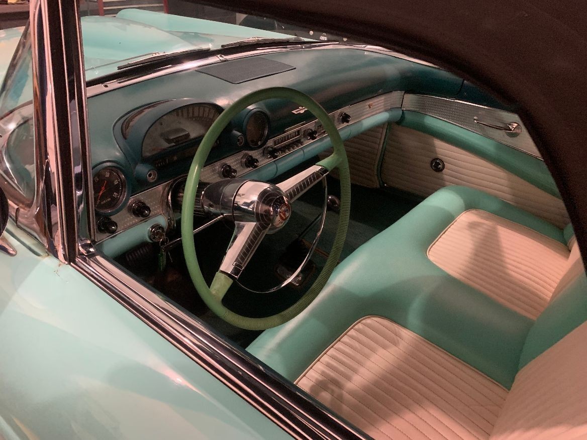 Ford-Thunderbird-1955-Convertible-19