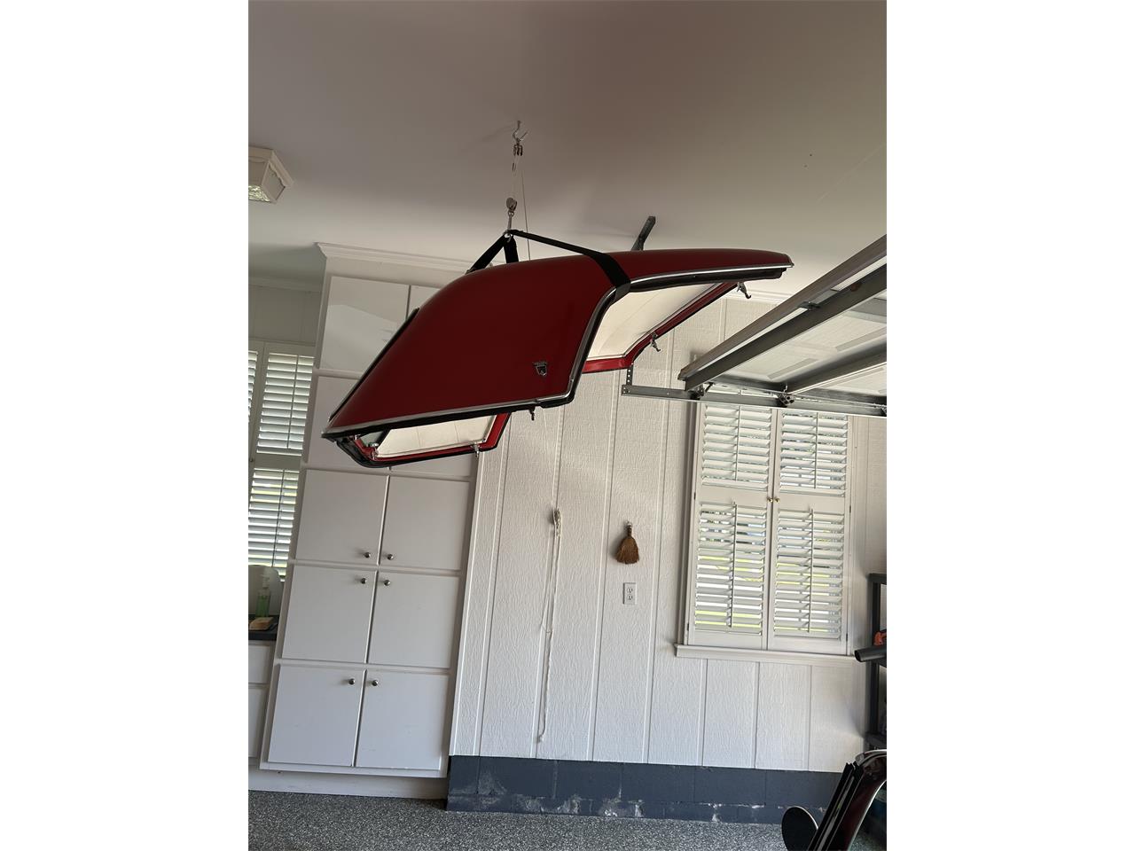 Ford-Thunderbird-1955-Torch-Red-Red-amp-White-1