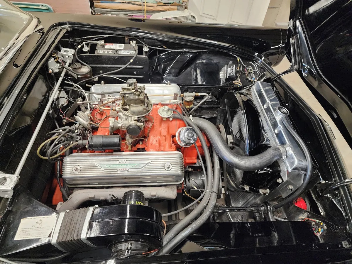 Ford-Thunderbird-1956-Black-Black-And-White-3