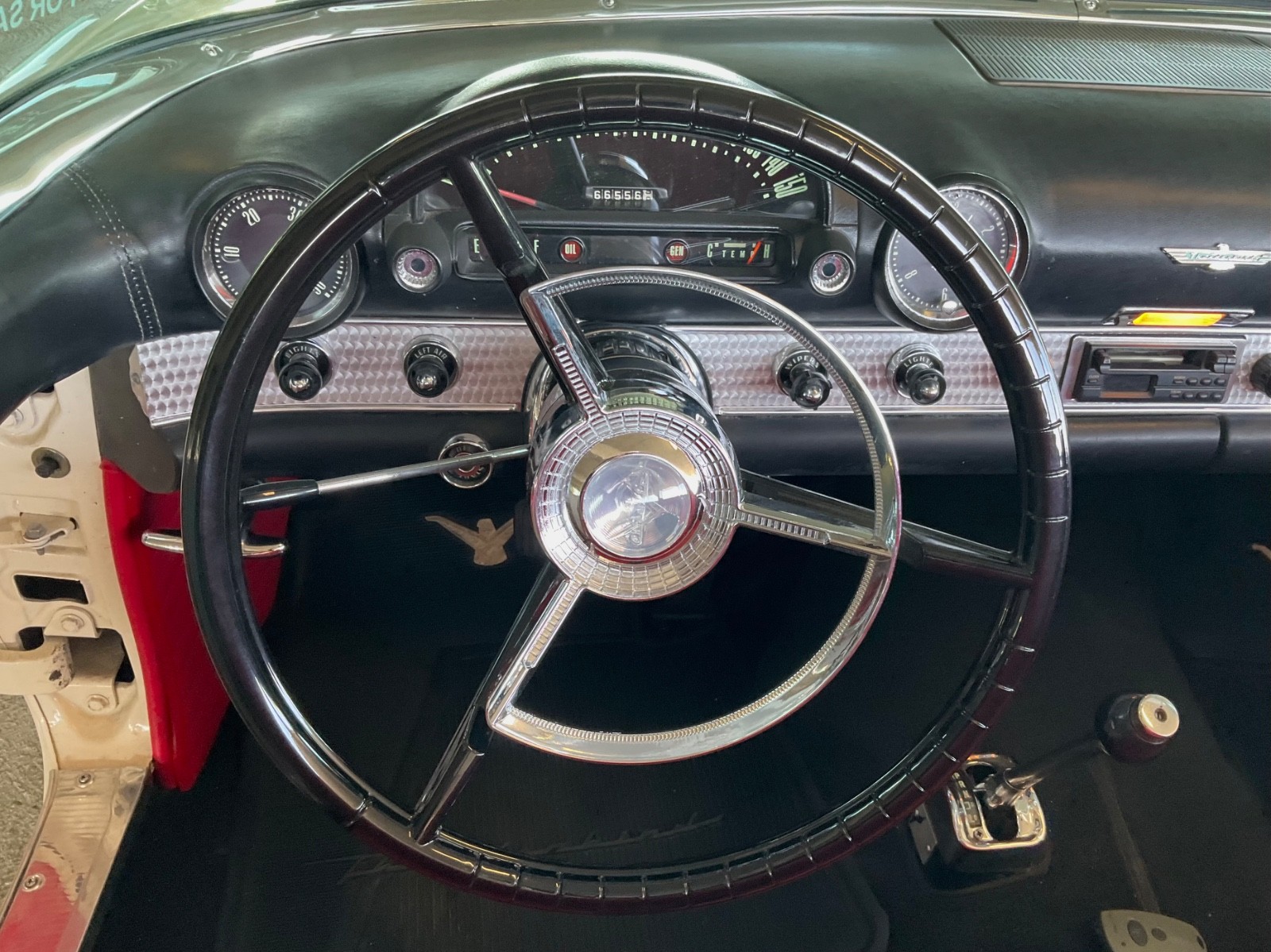 Ford-Thunderbird-1956-Convertible-11