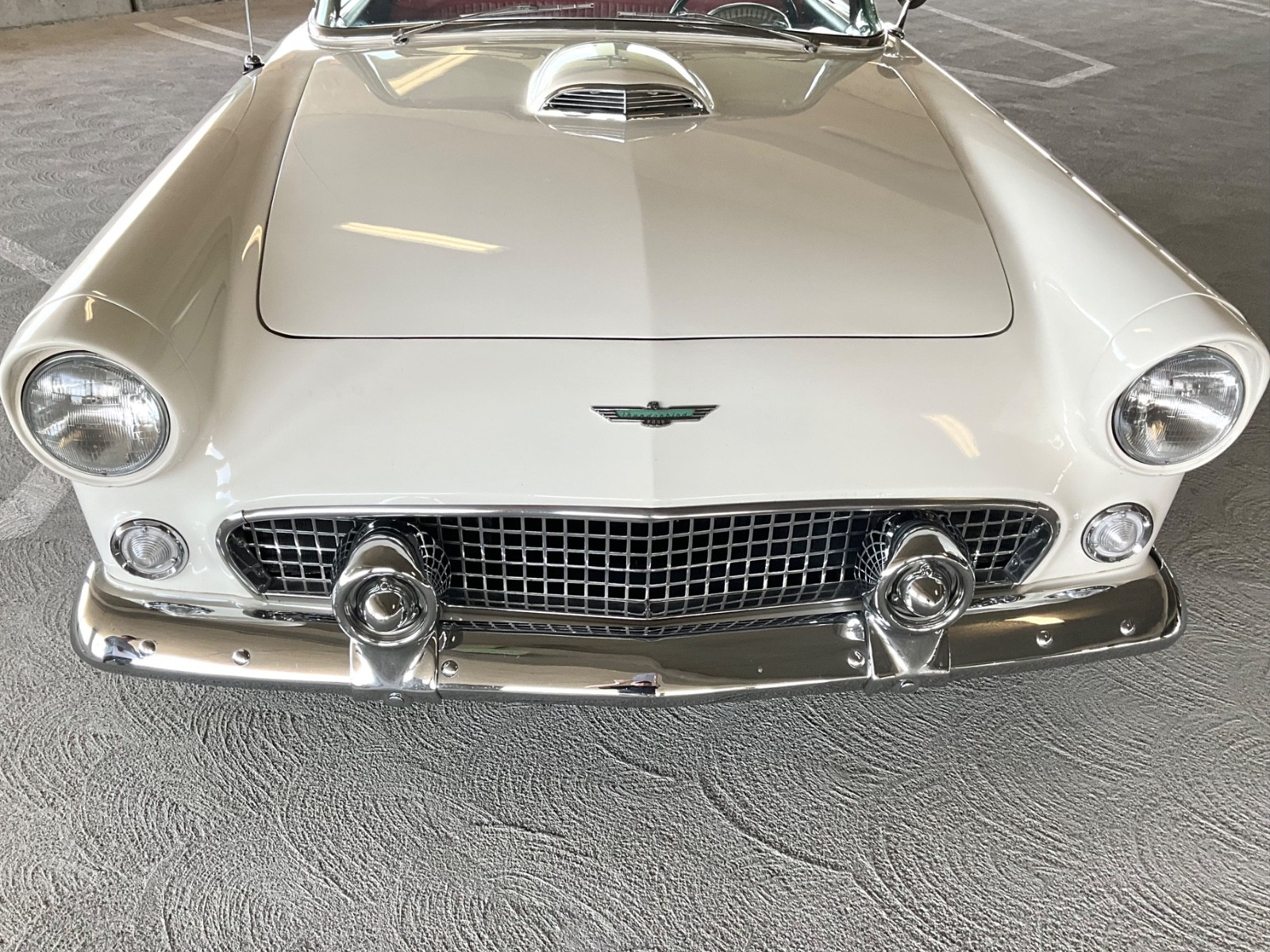 Ford-Thunderbird-1956-Convertible-2