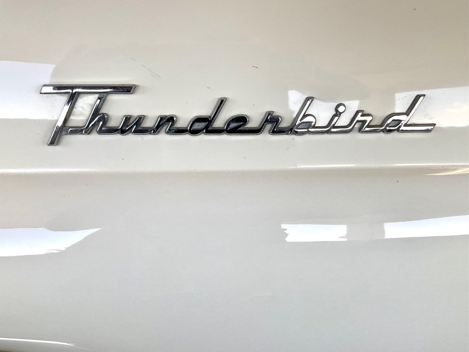 Ford-Thunderbird-1956-Convertible-25
