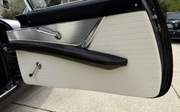 Ford-Thunderbird-1956-Convertible-28