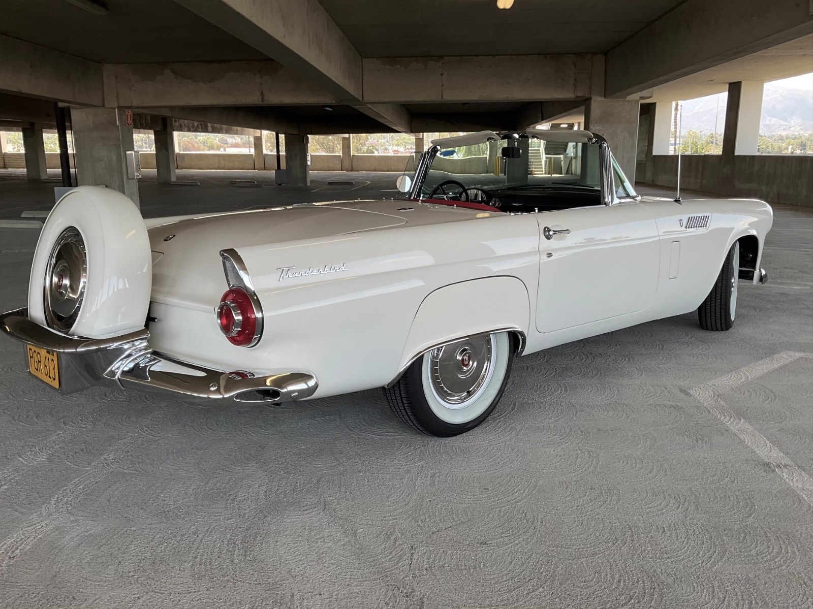 Ford-Thunderbird-1956-Convertible-5