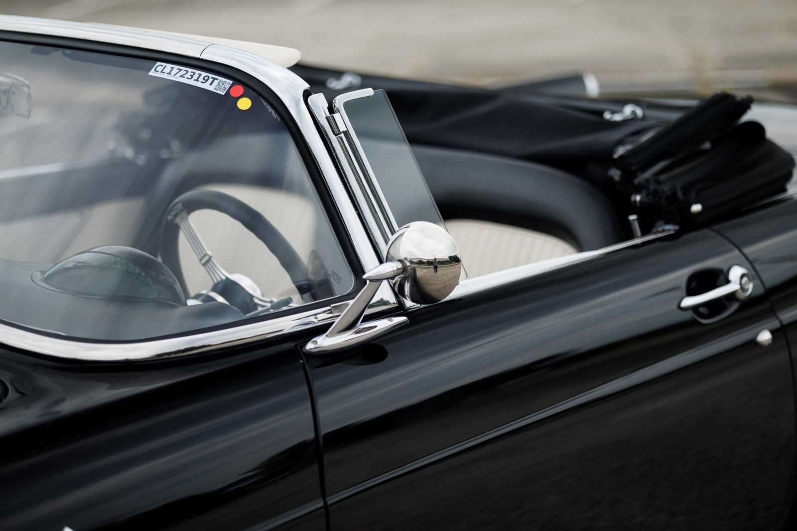 Ford-Thunderbird-1956-Convertible-9