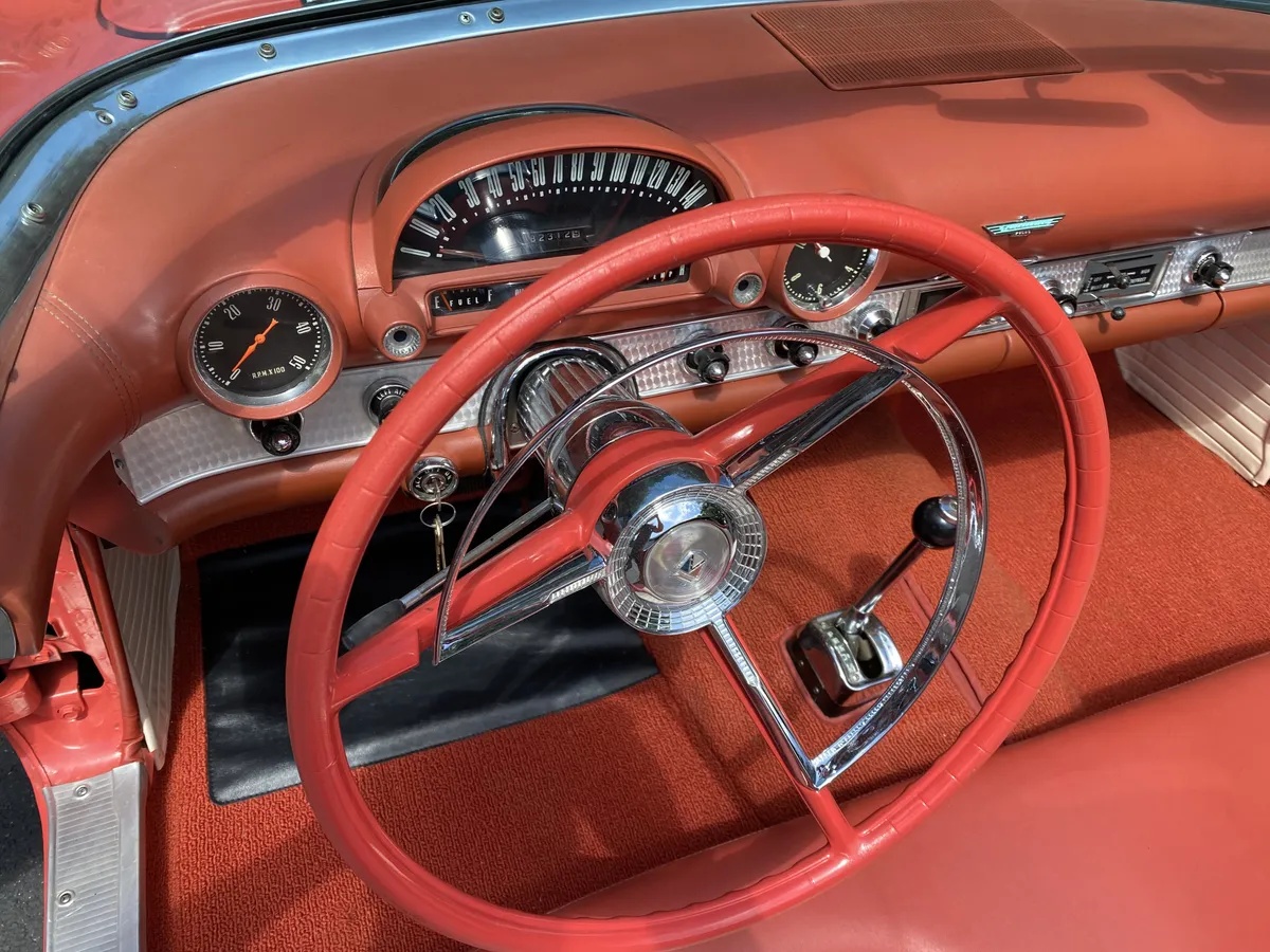 Ford-Thunderbird-1956-Fiesta-Red-Red-And-White-8