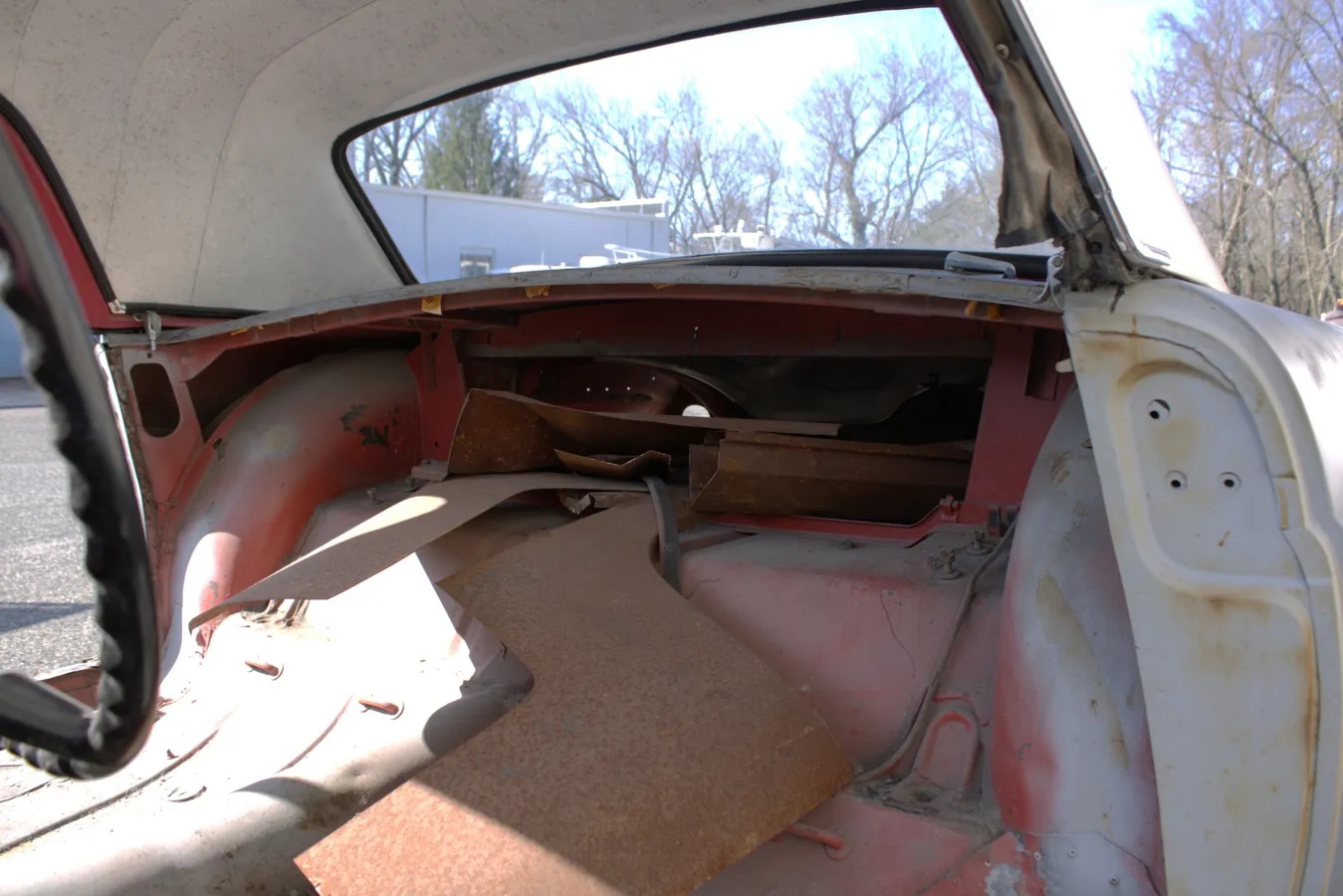 Ford-Thunderbird-1956-N-Red-1