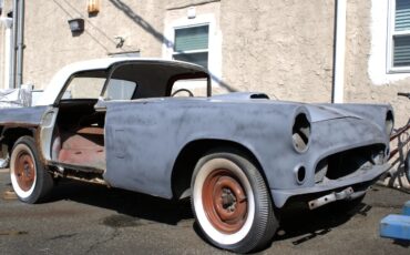 Ford-Thunderbird-1956-N-Red-10