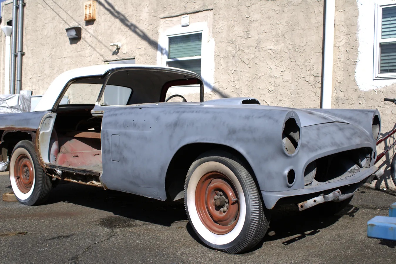 Ford-Thunderbird-1956-N-Red-10
