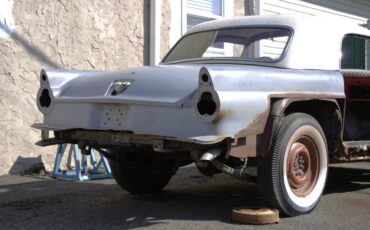 Ford-Thunderbird-1956-N-Red-11