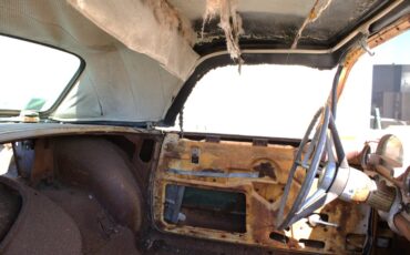 Ford-Thunderbird-1956-N-Red-18