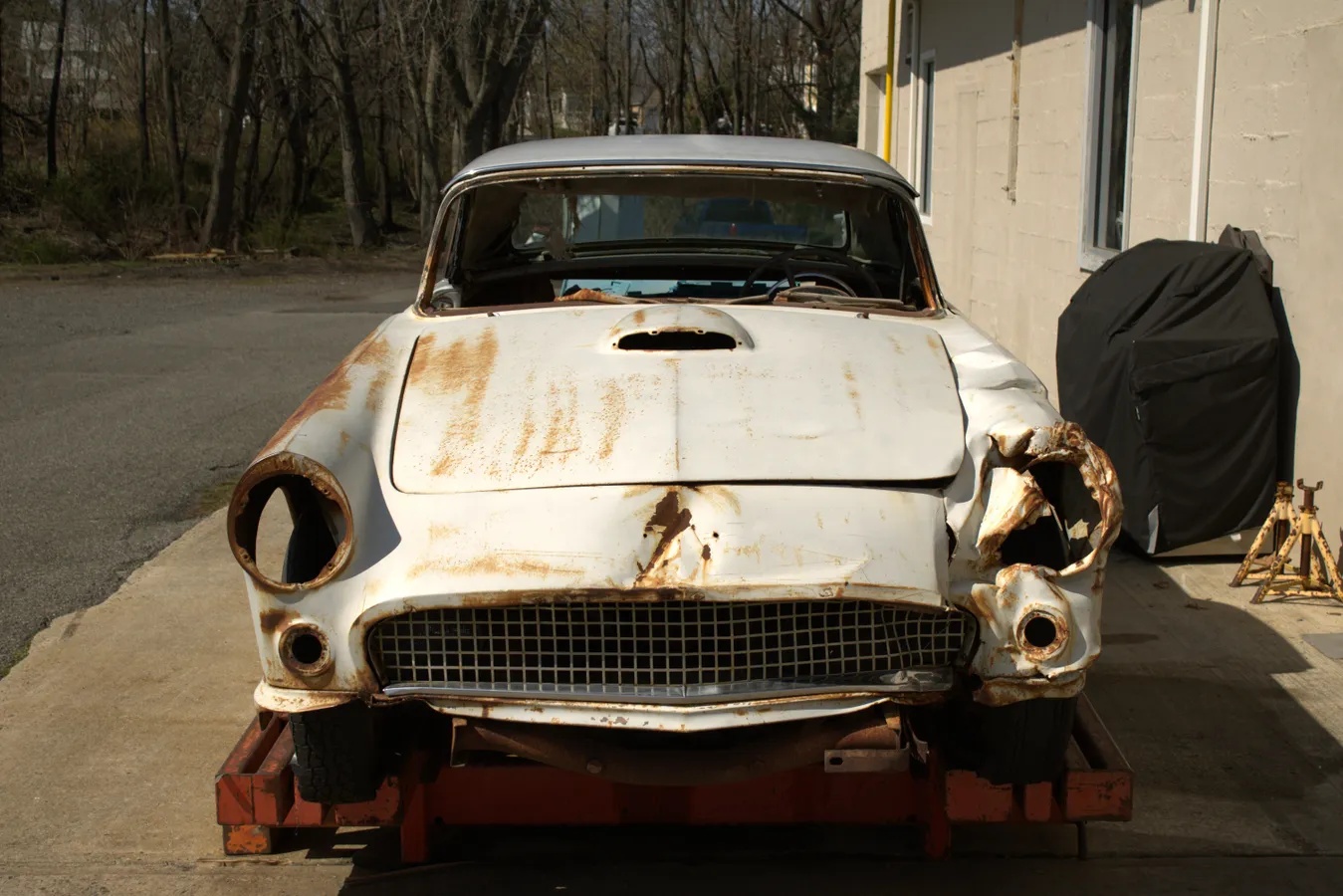 Ford-Thunderbird-1956-N-Red-3