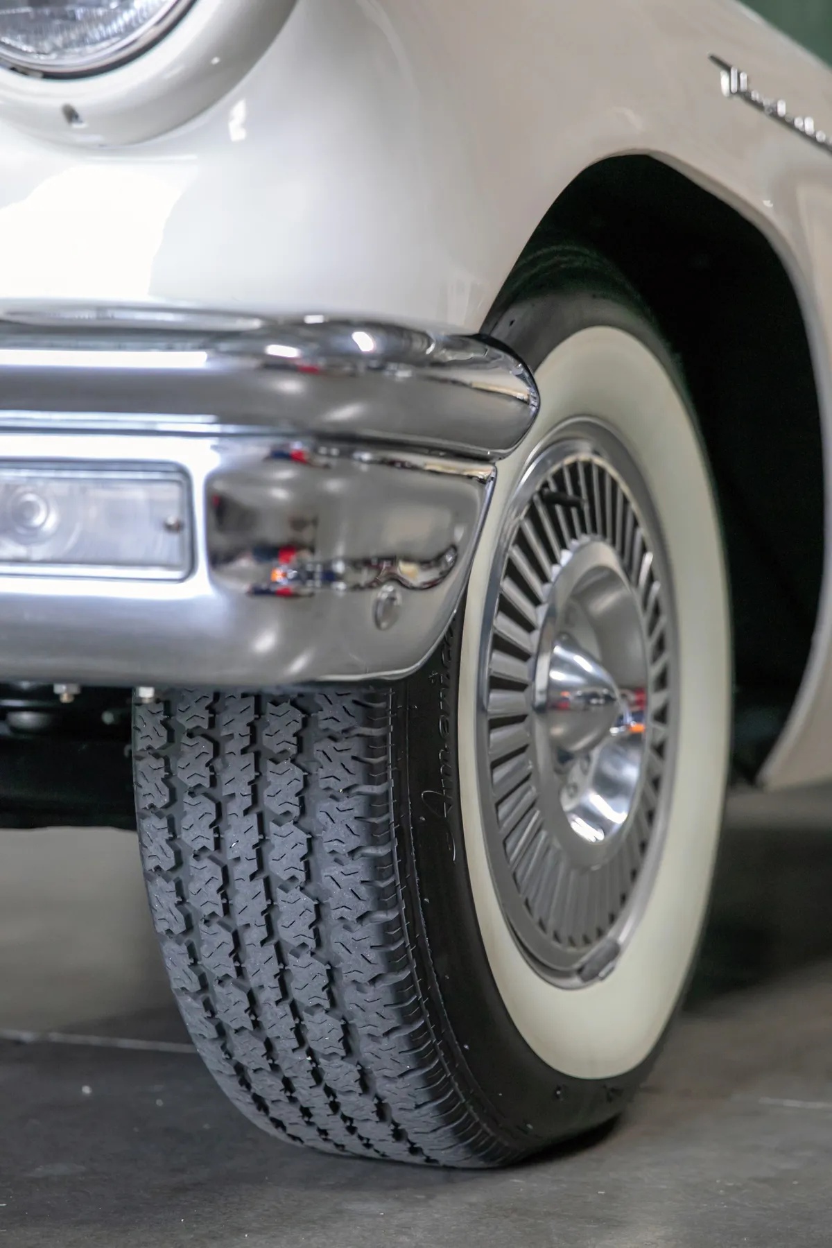 Ford-Thunderbird-1957-11