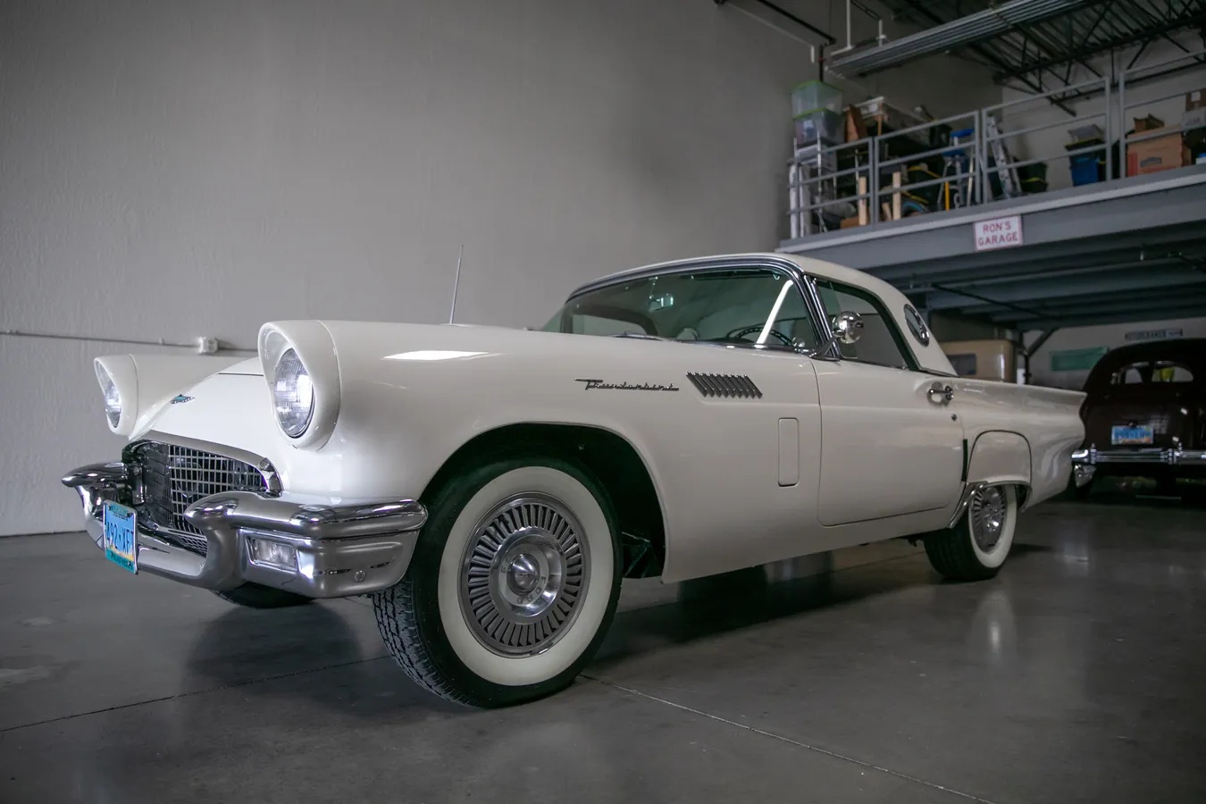 Ford-Thunderbird-1957-12