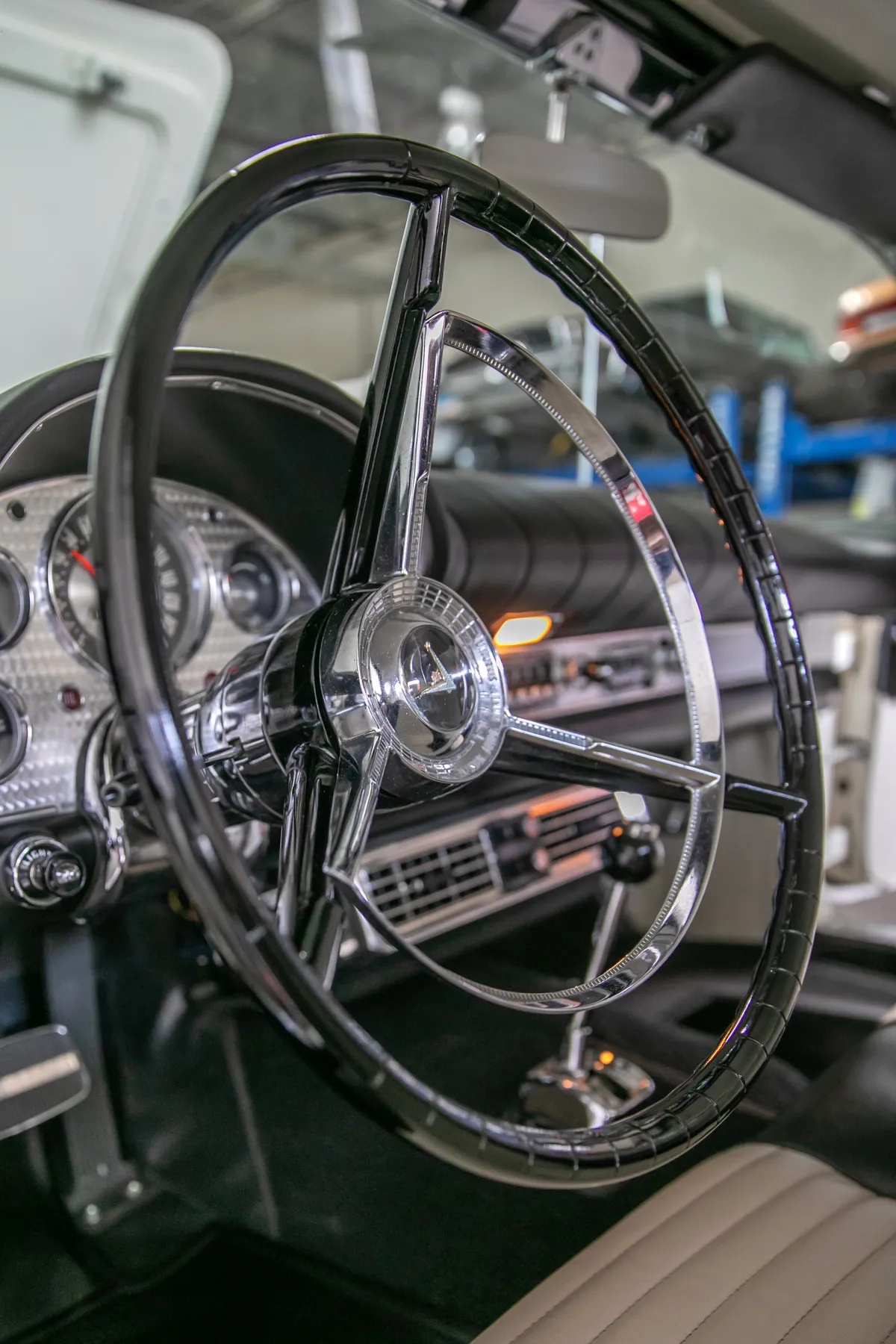 Ford-Thunderbird-1957-16