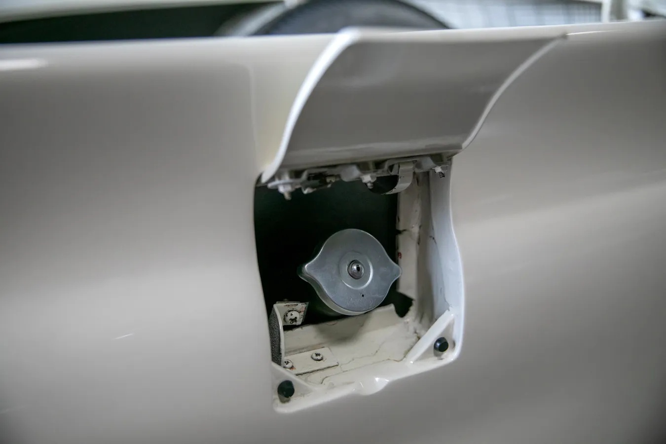 Ford-Thunderbird-1957-18