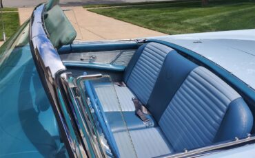 Ford-Thunderbird-1957-Blue-Starmist-Blue-7