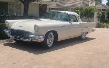 Ford-Thunderbird-1957-Colonial-White-Black-amp-White