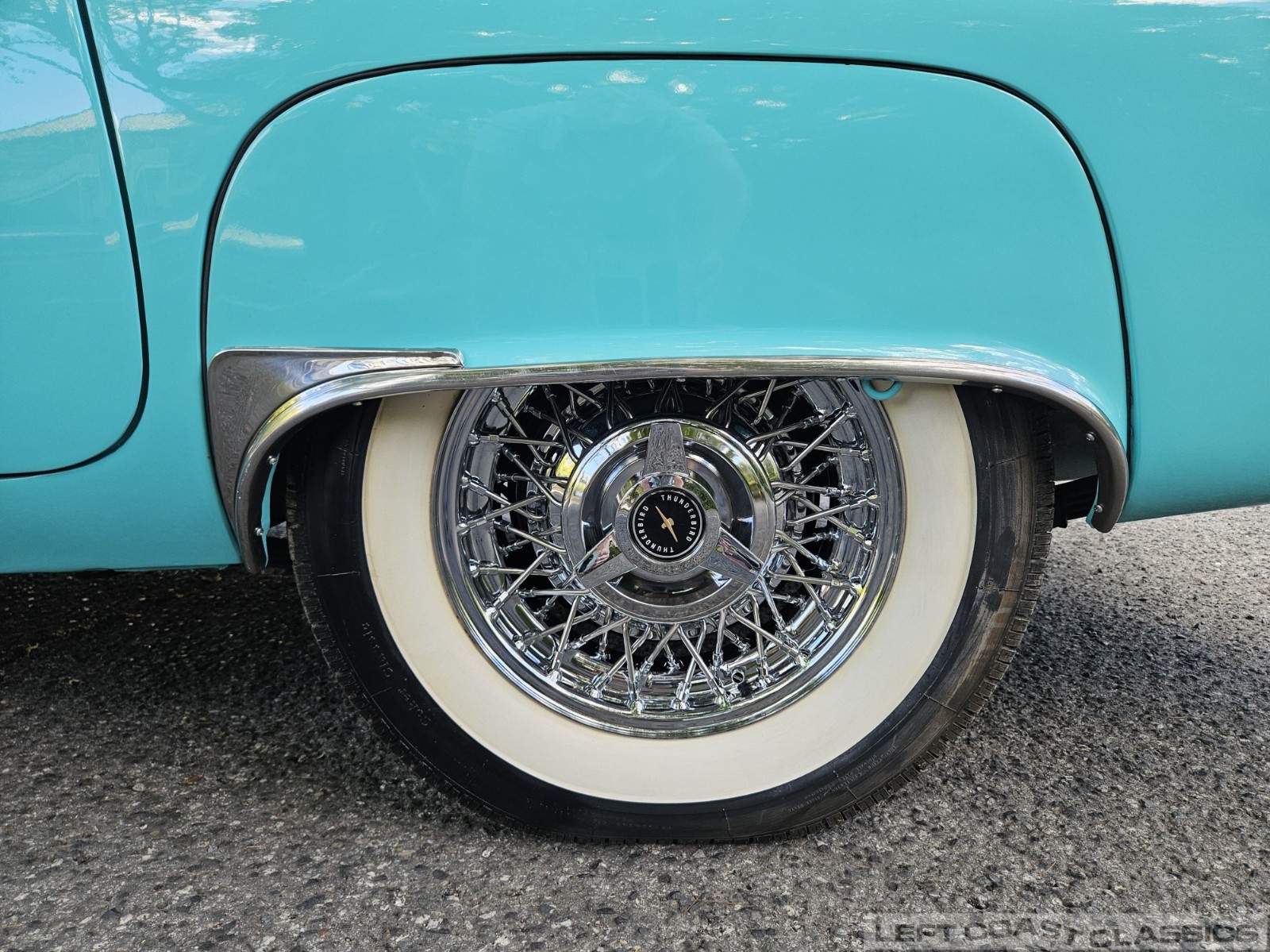 Ford-Thunderbird-1957-Convertible-12