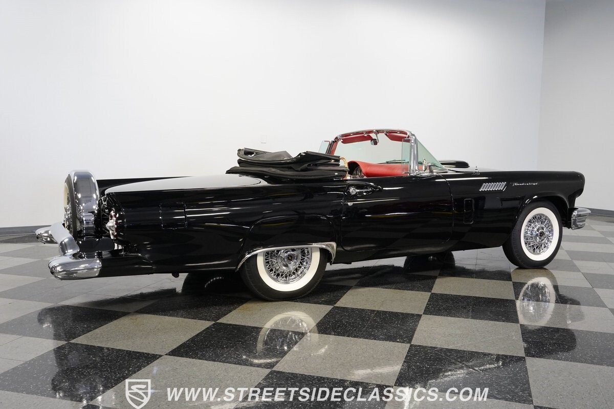 Ford-Thunderbird-1957-Convertible-13