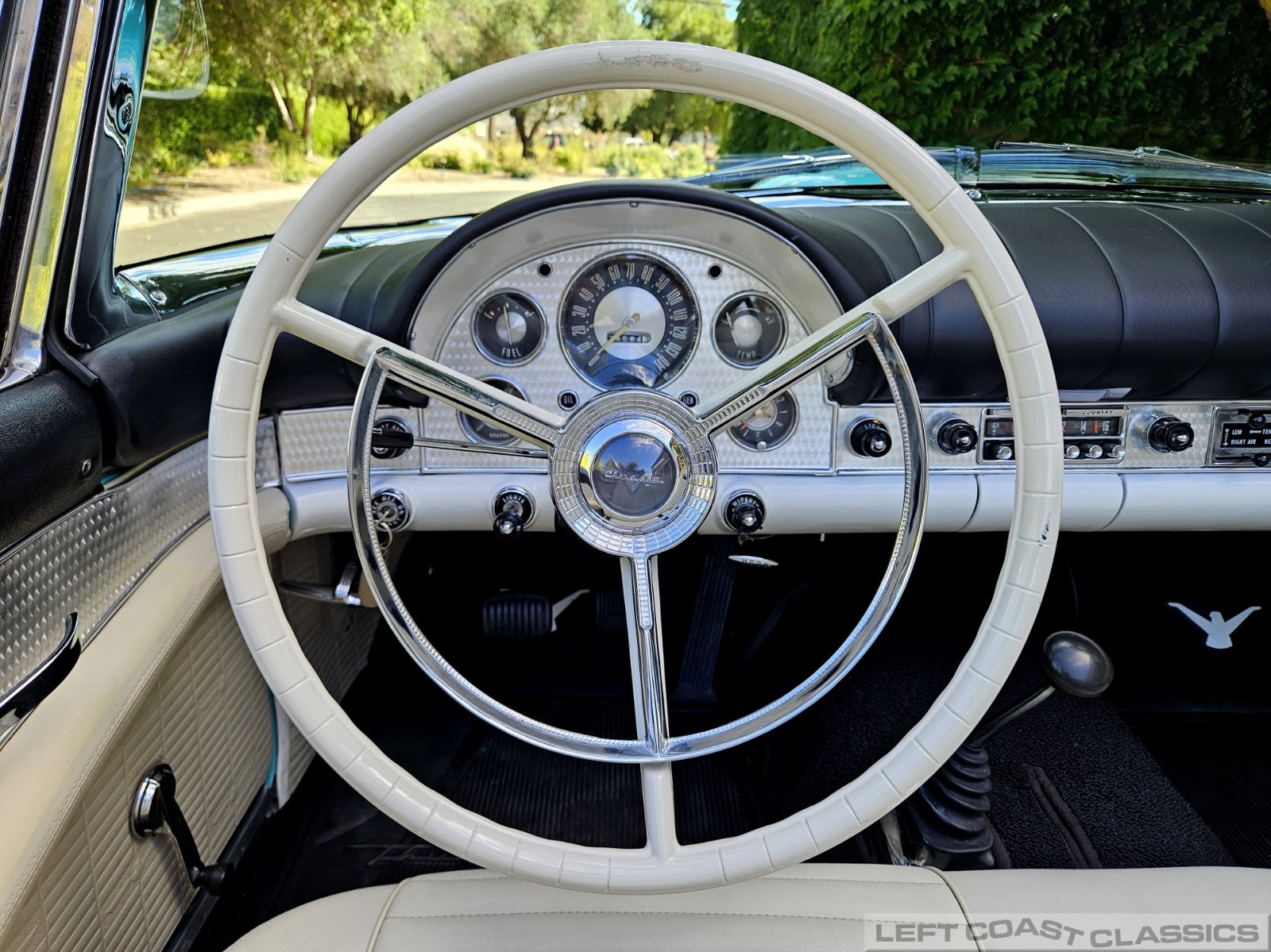 Ford-Thunderbird-1957-Convertible-14