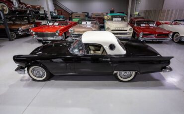 Ford-Thunderbird-1957-Convertible-19
