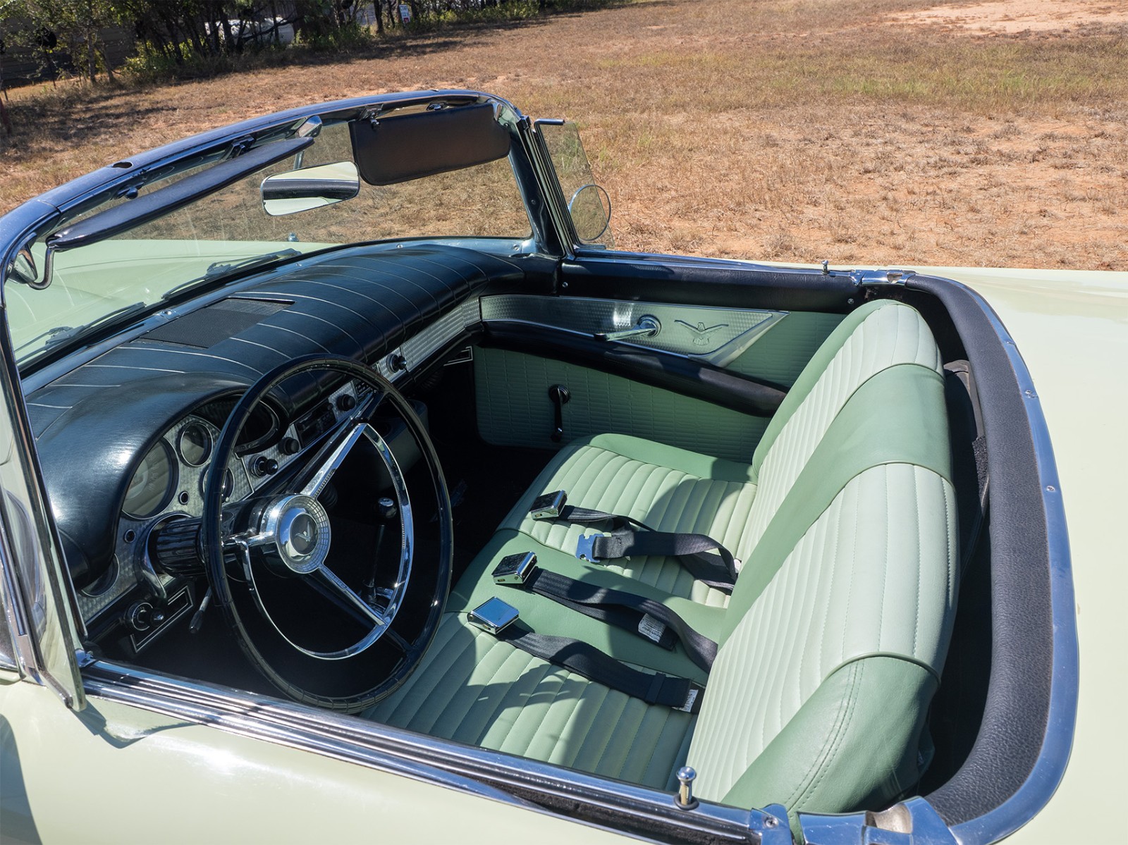 Ford-Thunderbird-1957-Convertible-5