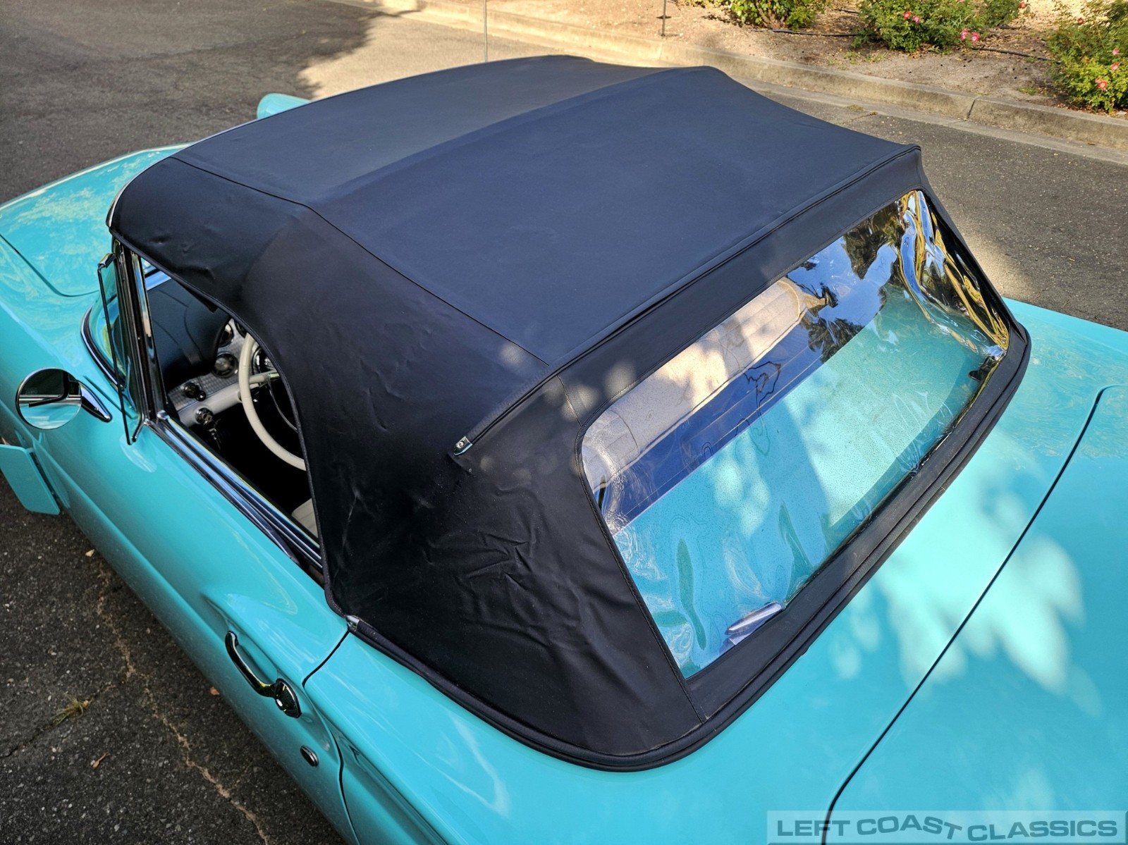 Ford-Thunderbird-1957-Convertible-9