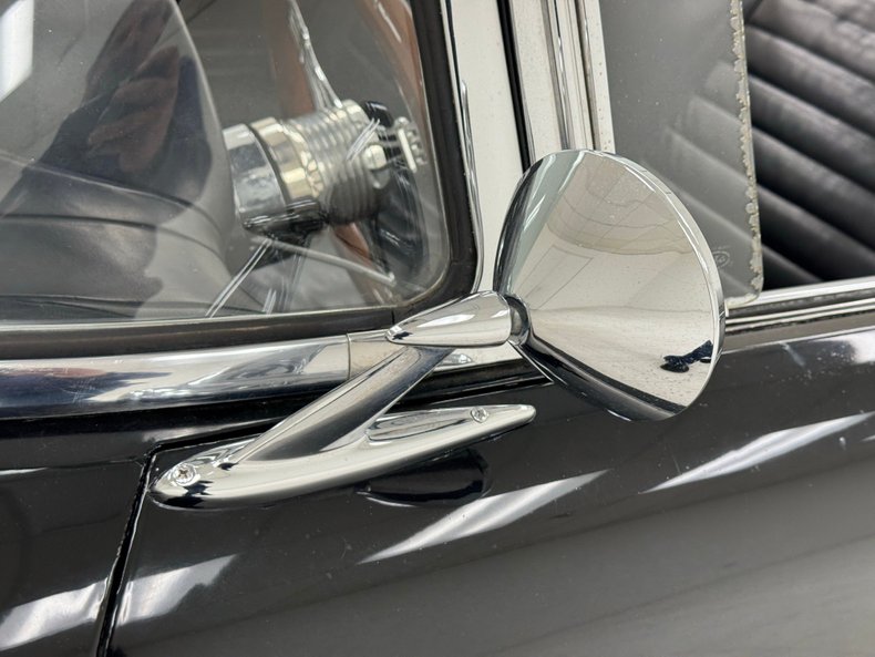Ford-Thunderbird-1957-Raven-Black-Raven-Black-21