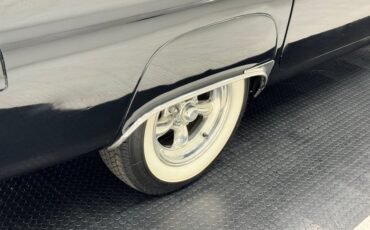 Ford-Thunderbird-1957-Raven-Black-Raven-Black-26