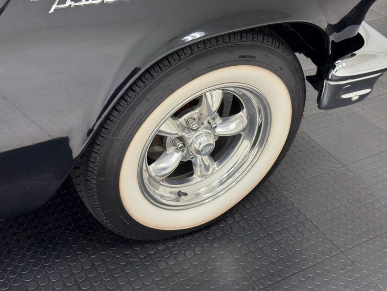 Ford-Thunderbird-1957-Raven-Black-Raven-Black-29