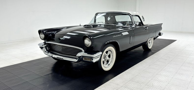 Ford-Thunderbird-1957-Raven-Black-Raven-Black-8