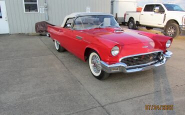 Ford-Thunderbird-1957-Red-White-3