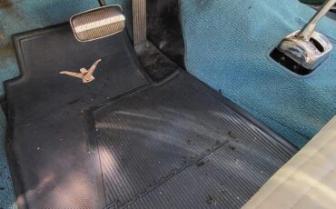 Ford-Thunderbird-1957-Robins-Egg-Blue-Body-White-6