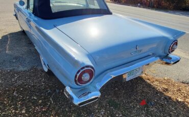 Ford-Thunderbird-1957-Robins-Egg-Blue-Body-White-8