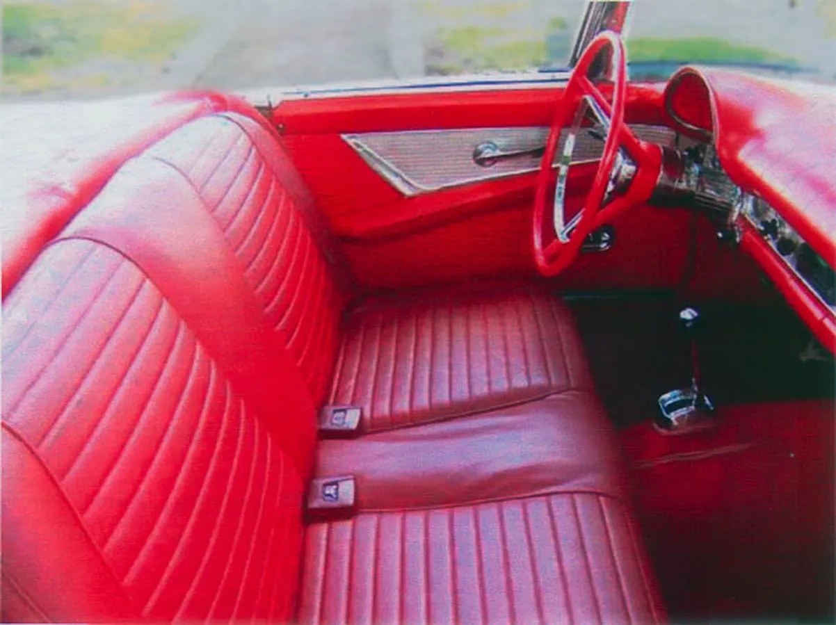 Ford-Thunderbird-1957-White-Red-2