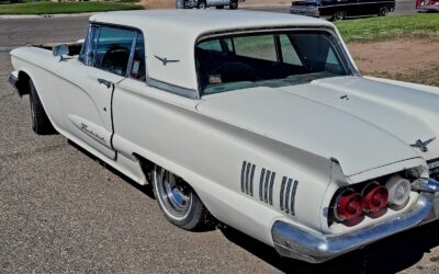 Ford Thunderbird 1960 Sedan