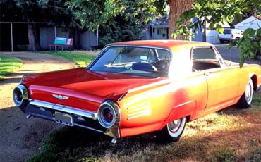 Ford-Thunderbird-1961-Red-Black-10