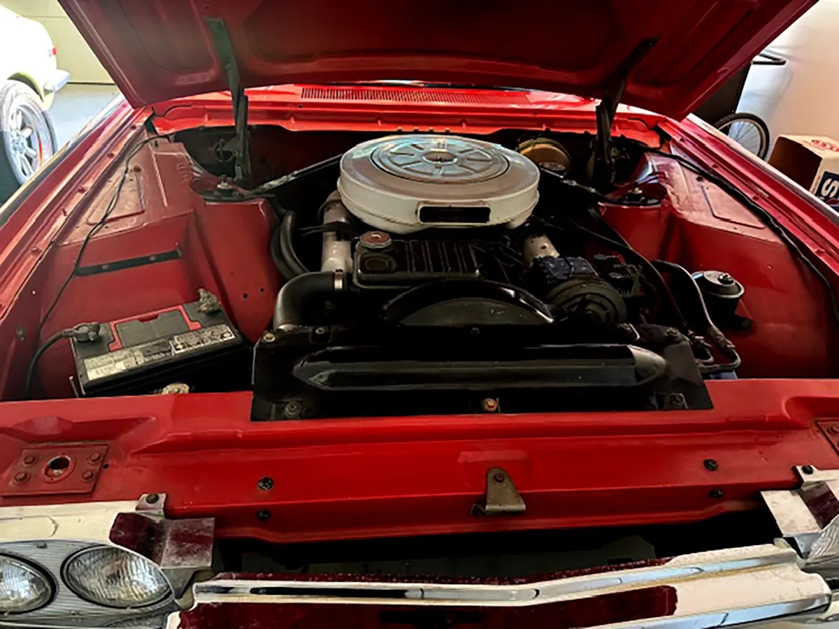 Ford-Thunderbird-1961-Red-Black-13